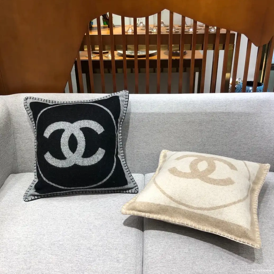 PILLOW THROW WOOL COCO 0519